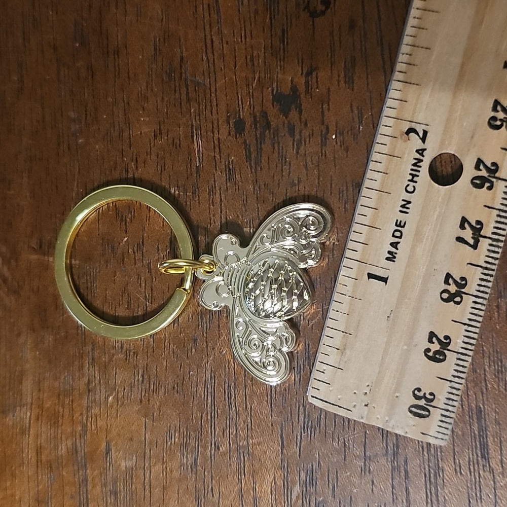 Patron Gold Bee Keyring - Picture 3 of 3